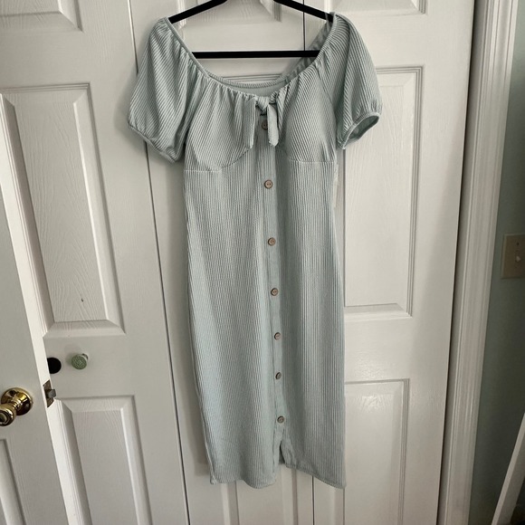 NO BOUNDARIES Light Blue Ribbed Button Front Puff Sleeve Midi Dress L - Picture 1 of 5